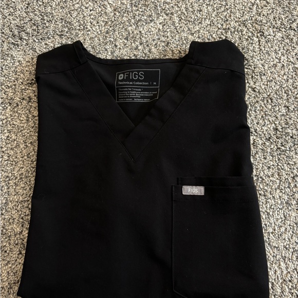 Figs Men Scrub Set - Picture 2 of 7